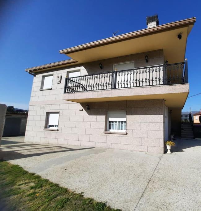 Fogar Dos Petellos, Mondariz. Exterior foto